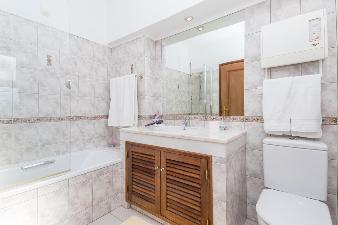 Peaceful 4Br Villa On Gramacho Golf Resort W/ Private Pool Lagoa  Exteriér fotografie